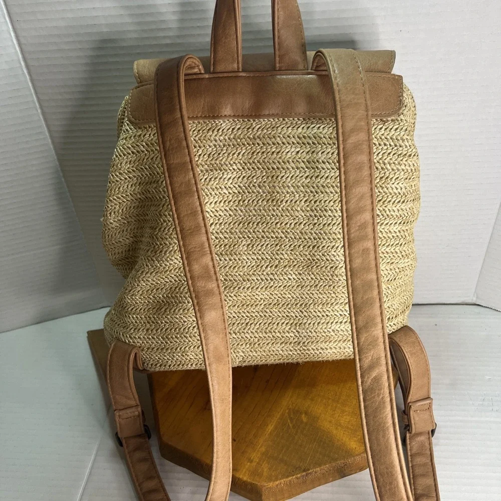 Roxy‎ Party Waves Backpack Purse Woven Organic Tan Cream